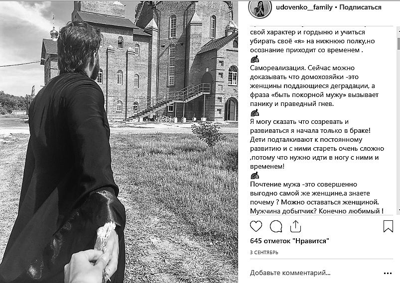 pokornaya-nizhnyaya-devushka-eblya-v-ochko-domashnee-video